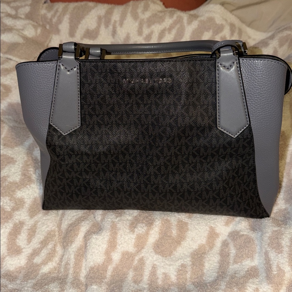 Michael Kors Black and Gray Tote